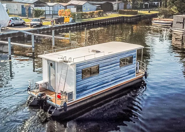 Amazing Ship In 3* 亨尼希斯多夫